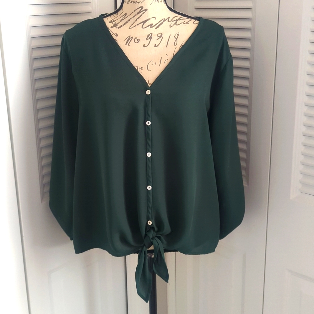 West Kei taleen tie front blouse